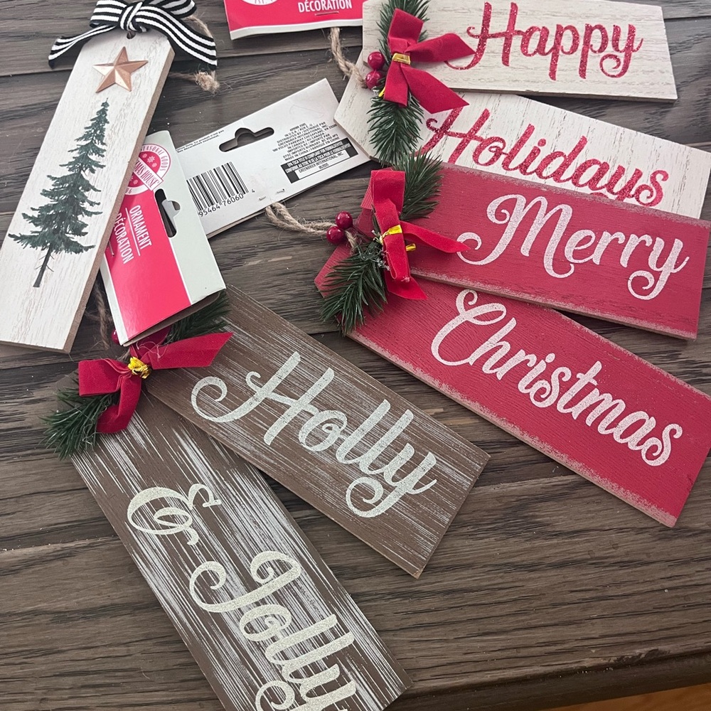 Holiday Wooden Gift Tags